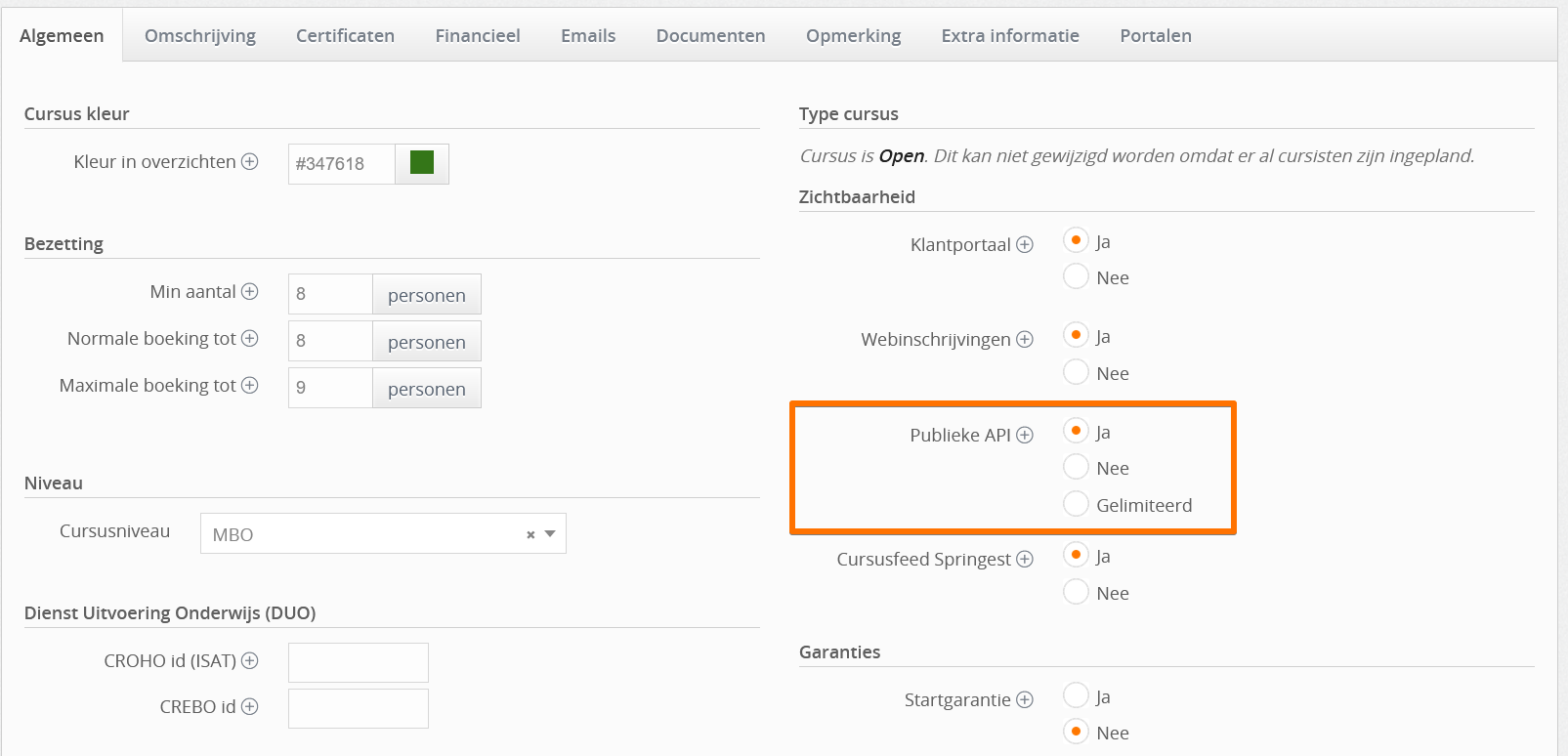 900